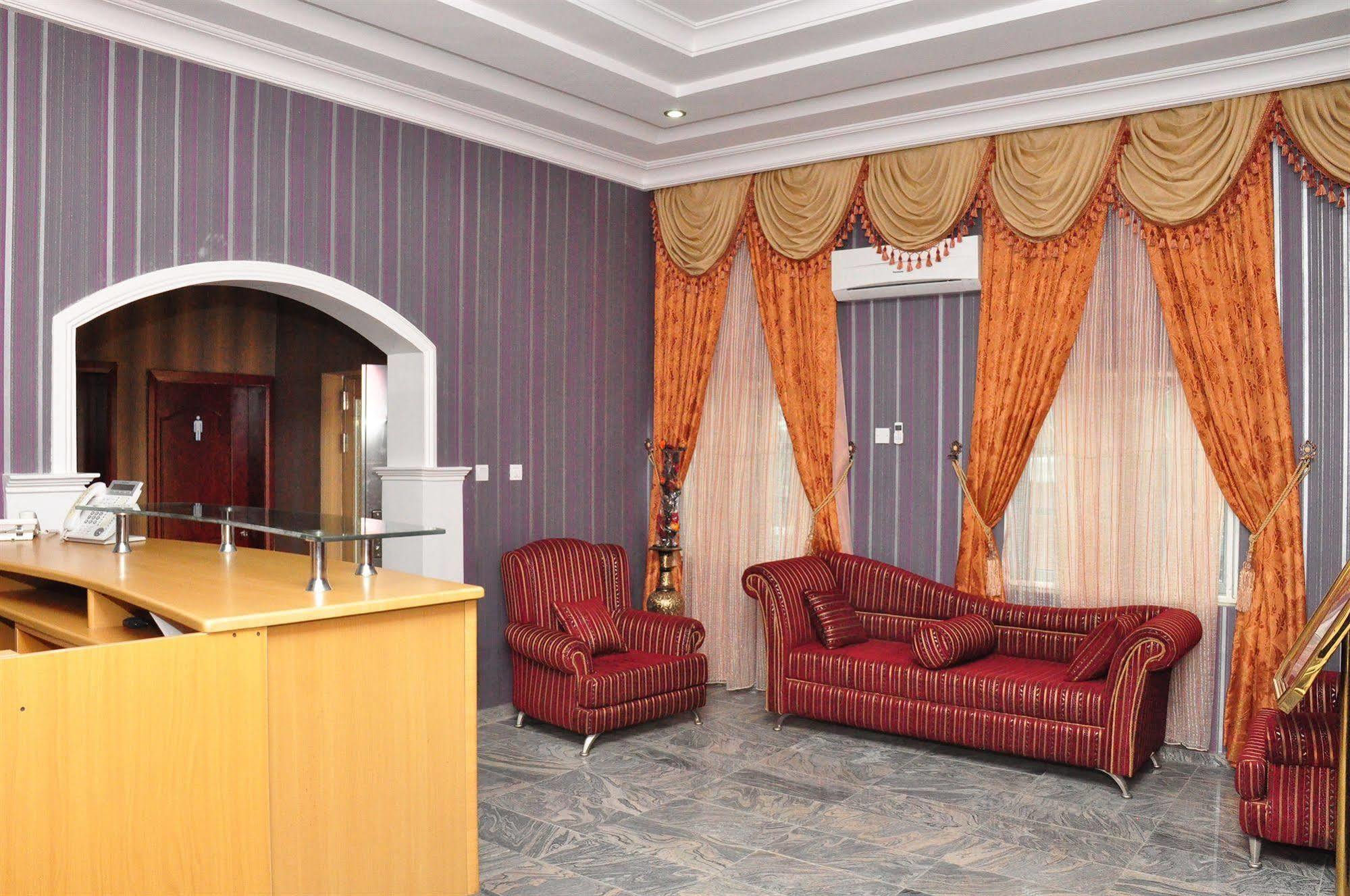 Hemas Hotel Abuja Exterior foto